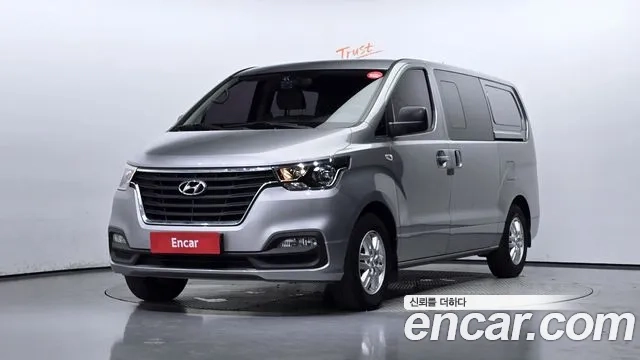 Hyundai The New Grand Starex 2020 Серебристо-серый из Кореи