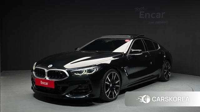 BMW 8 Series (G15) 2022 Черный из Кореи