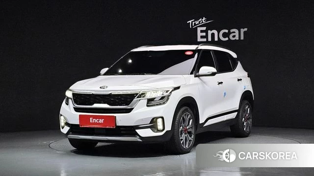 Kia Seltos 2021 Белый из Кореи
