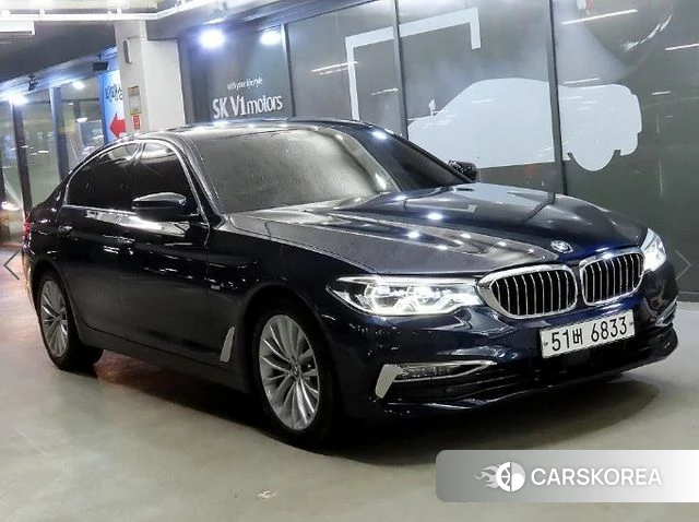 BMW 5 Series (G30) 2018 Синий из Кореи