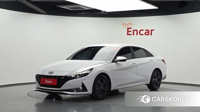 Hyundai Avante (CN7) 2022 Белый из Кореи