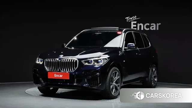 BMW X5 (G05) 2023 Черный из Кореи