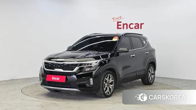 Kia Seltos 2022 Белый из Кореи