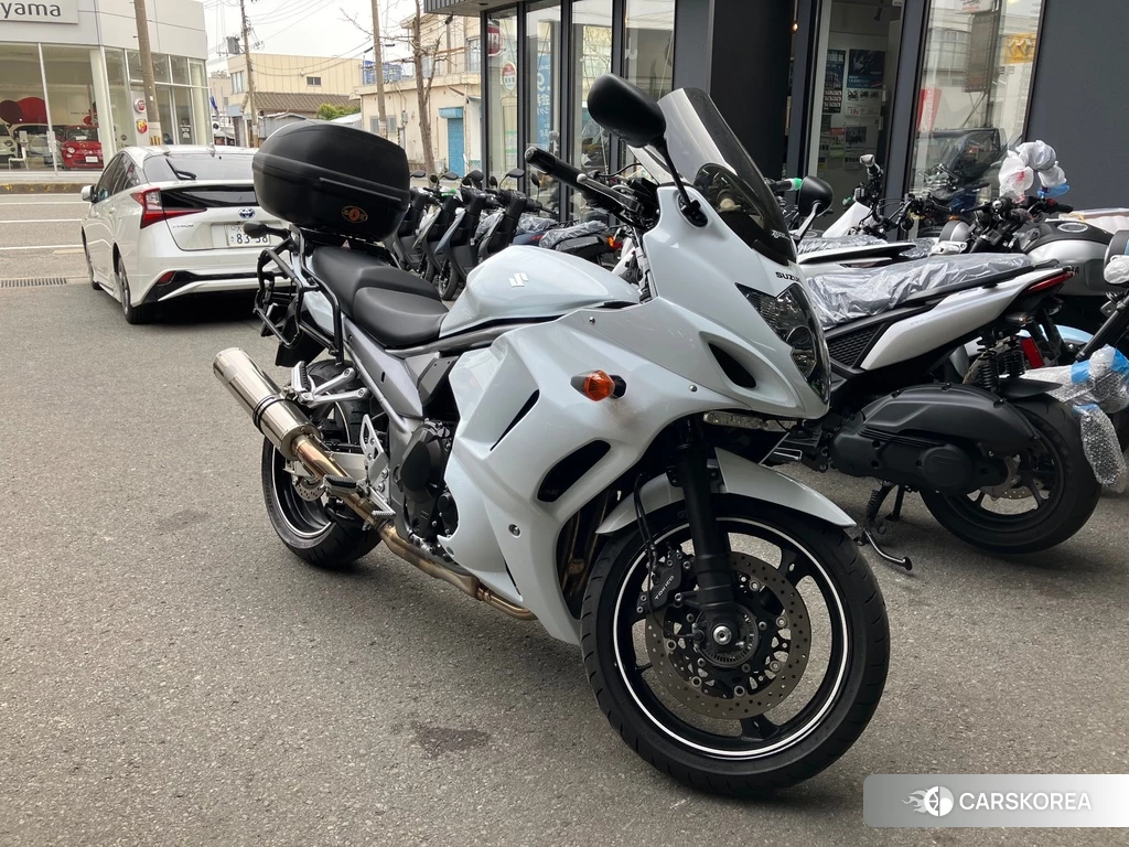 Проданный Suzuki BANDIT 1250F 2012 из Японии