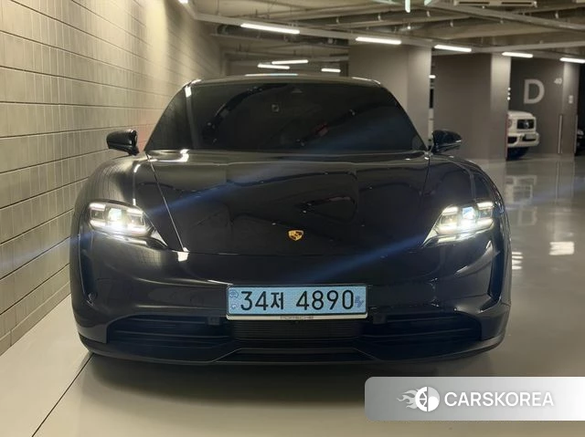 Porsche Taycan 2021 Черный из Кореи