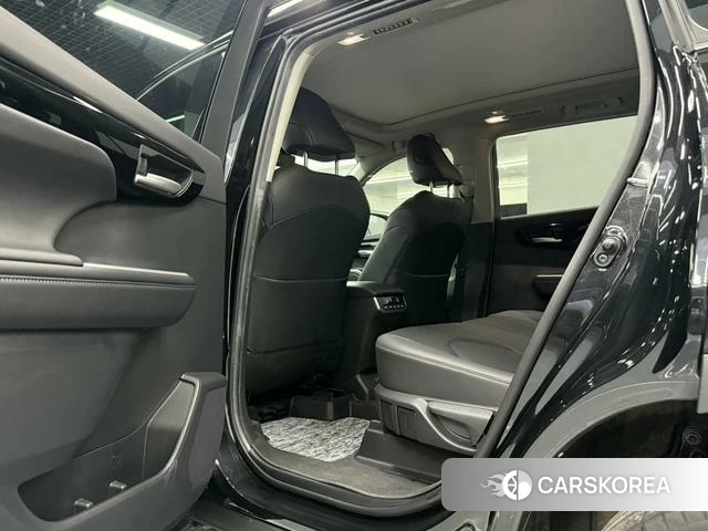 Toyota Highlander 2023 Черный из Китая