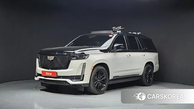 Cadillac Escalade 5th Generation 2021 Белый двухцветный из Кореи