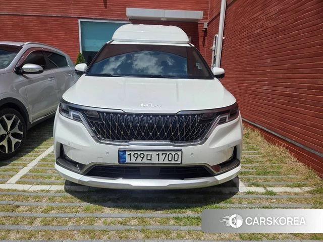 Kia Carnival 4th generation 2023 Белый из Кореи