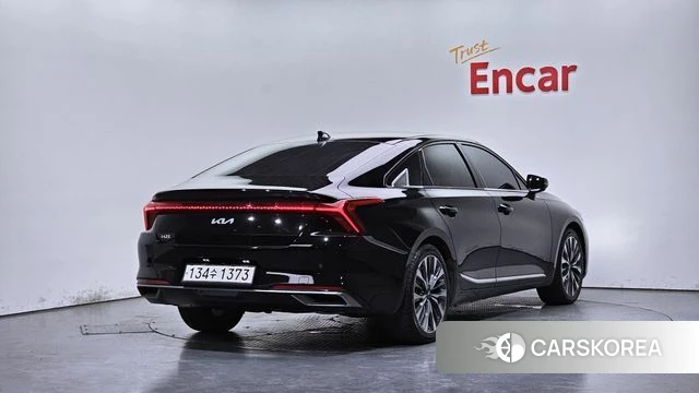 Kia K8 2022 Черный из Кореи