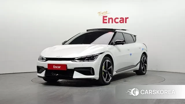 Kia EV6 2023 Белый из Кореи