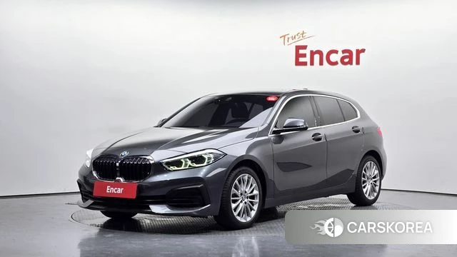 BMW 1 Series (F40) 2021 Серый из Кореи