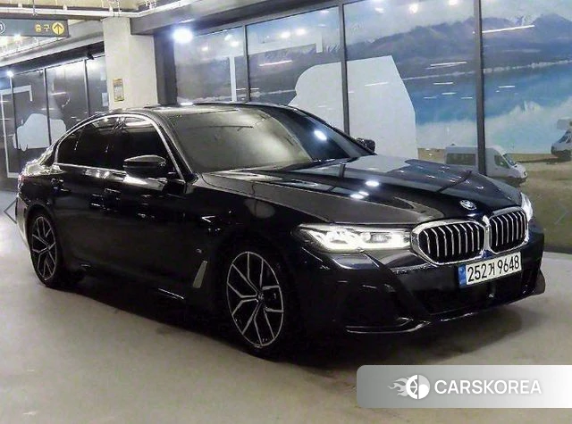 BMW 5 Series (G30) 2020 Черный из Кореи