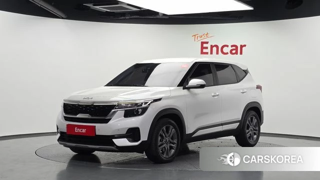 Kia Seltos 2022 Белый из Кореи