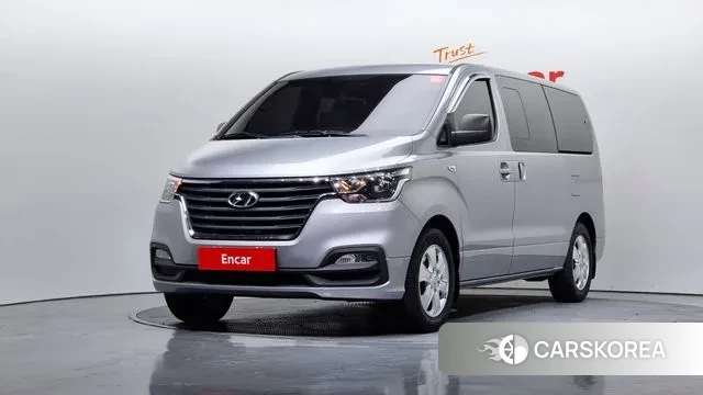 Hyundai The New Grand Starex 2020 Серебристо-серый из Кореи