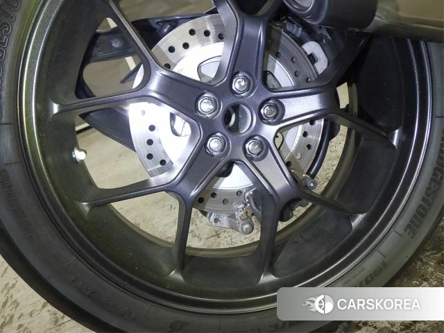 Проданный Honda CB1000R id 4184409 из Японии, фото 3