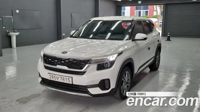 Kia Seltos 2020 Белый из Кореи