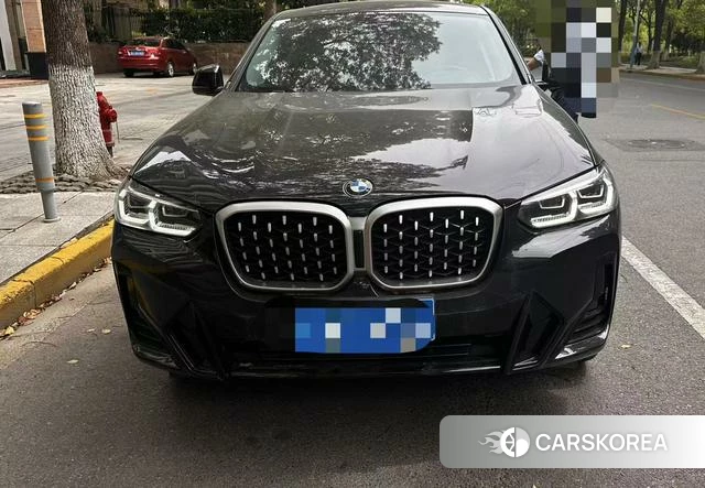 BMW X4 2023 Черный из Китая
