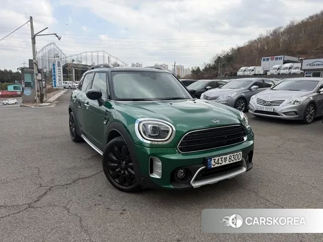 Mini Cooper Countryman 2024 Зеленый из Кореи