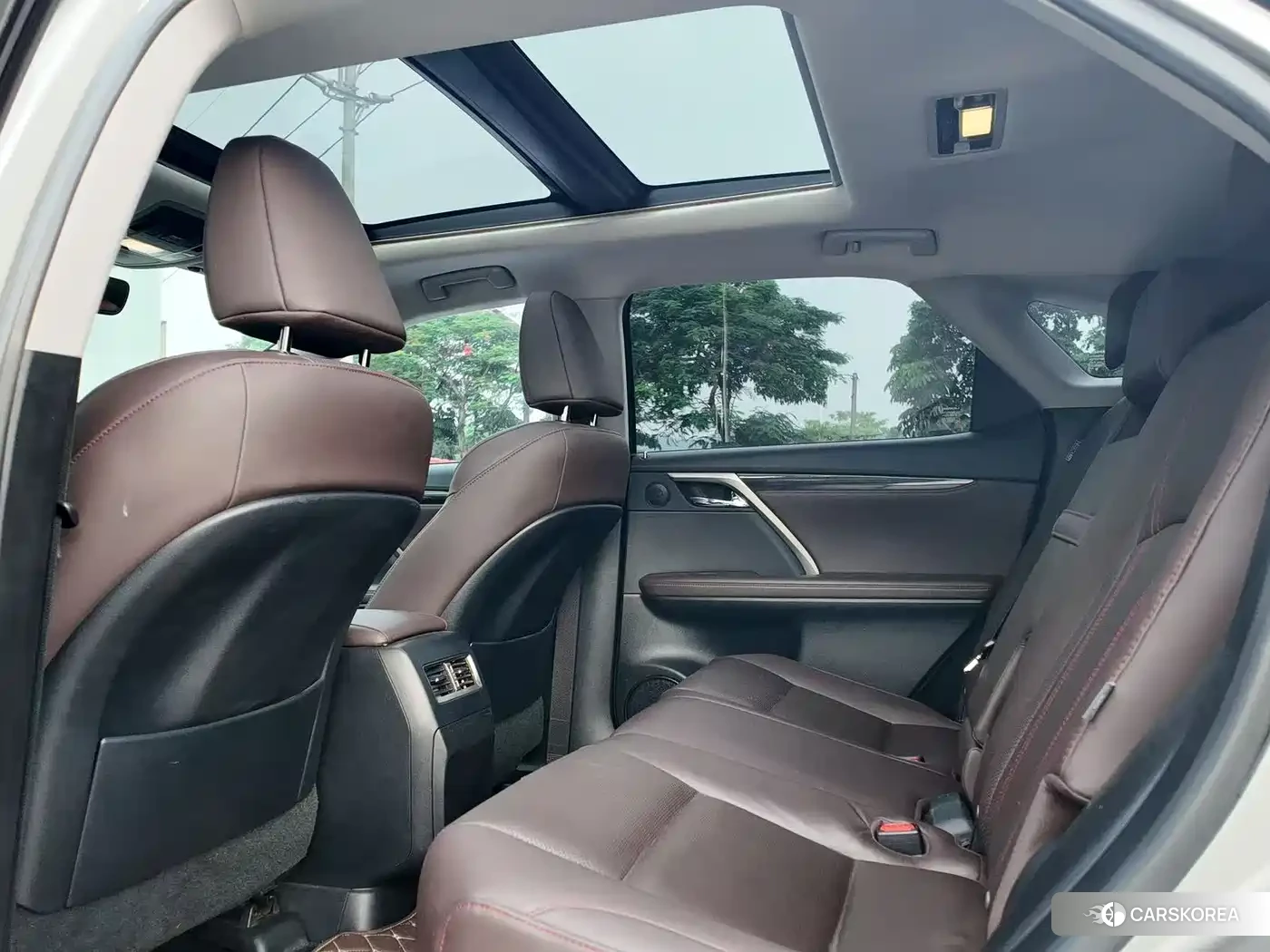 Lexus RX 2021 Silver/gray из Китая