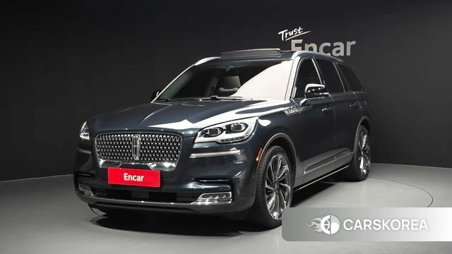 Lincoln Aviator 2nd generation 2022 Синий из Кореи