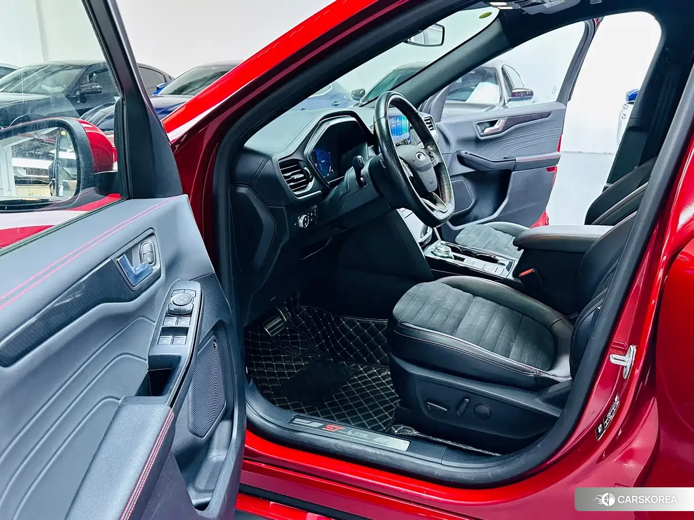 Ford Ruiji 2022 Red/purple из Китая