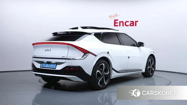 Kia EV6 2024 Белый из Кореи