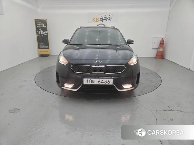 Kia Niro 2018 Темно-зеленый из Кореи