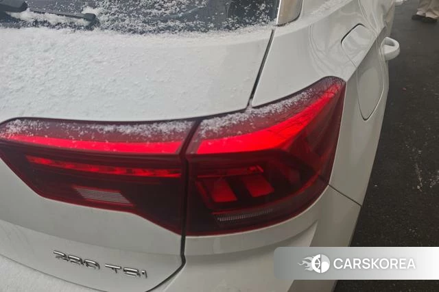 Volkswagen Exploring songs 2021 Белый из Китая
