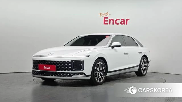 Hyundai Grandeur Hybrid (GN7) 2023 Белый из Кореи