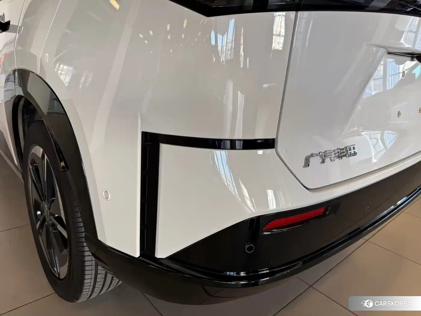 Toyota Platinum Wisdom 3X 2025 Белый из Китая
