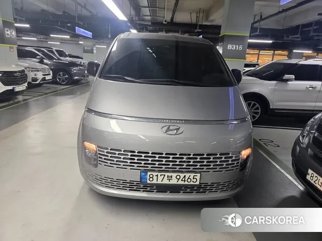 Hyundai Staria 2022 Серебряный из Кореи