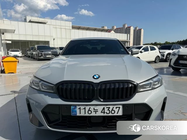 BMW 3 Series (G20) 2025 Серебристо-серый из Кореи