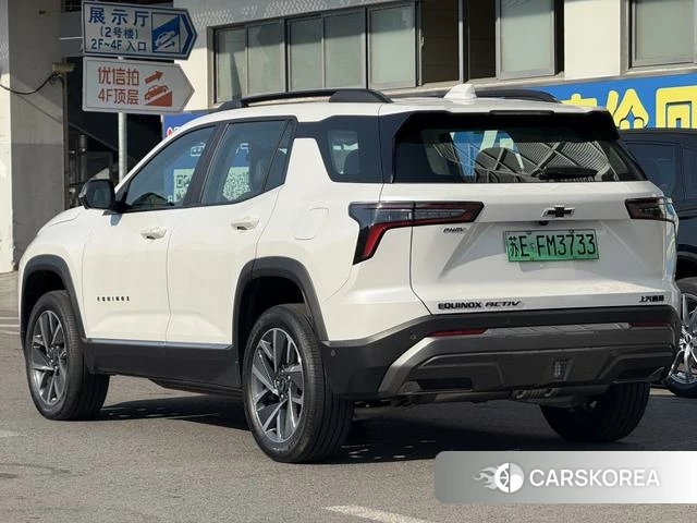 Chevrolet Explorer Plus 2026 Белый из Китая