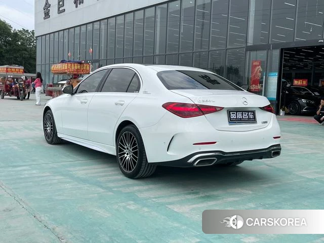 Mercedes-Benz Class C 2022 Белый из Китая