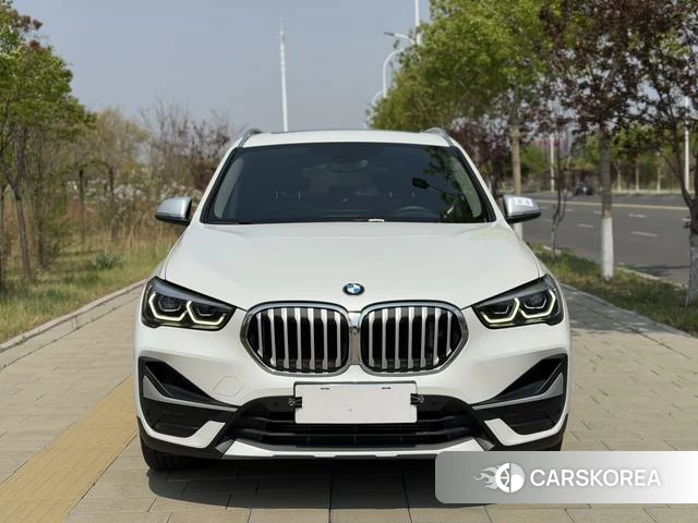 BMW X1 2022 Белый из Китая
