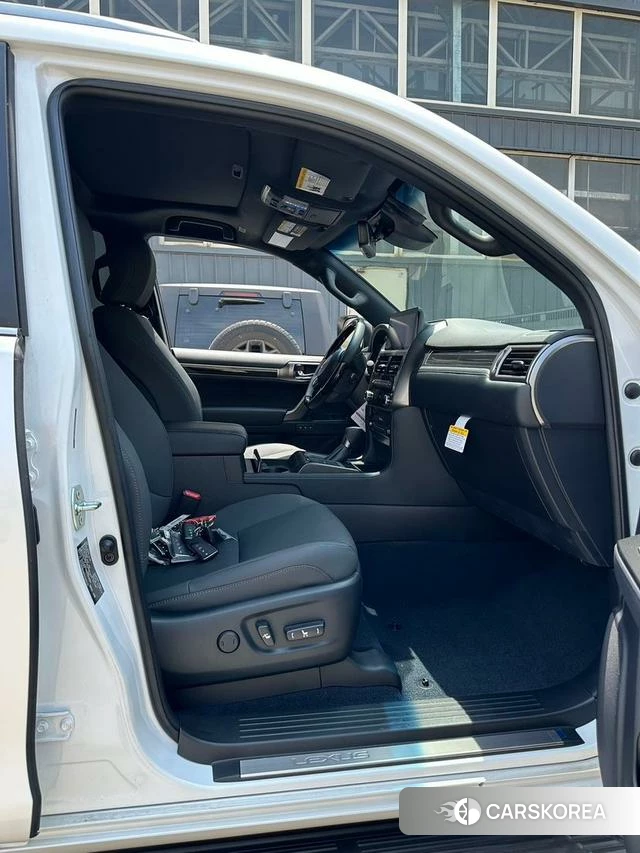 Lexus GX 2023 Белый из Китая