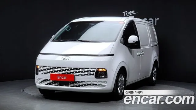 Hyundai Staria 2023 Белый из Кореи