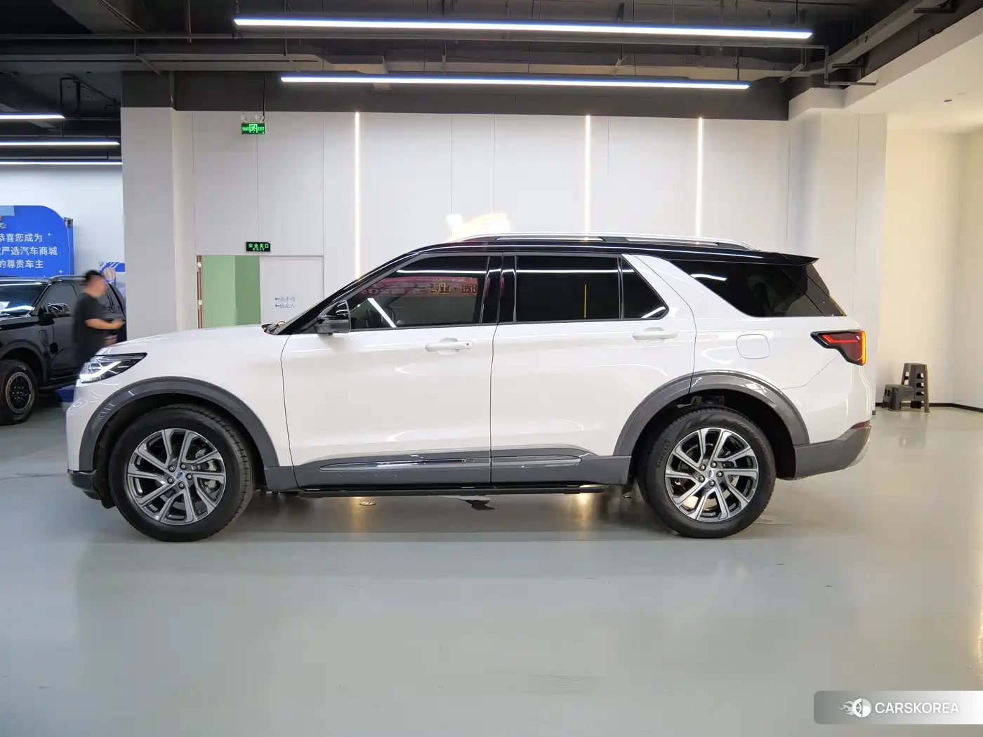 Ford Explorer 2024 Белый из Китая