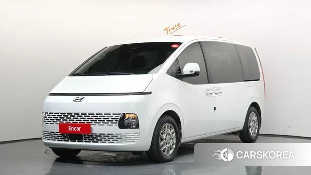 Hyundai Staria 2023 Белый из Кореи