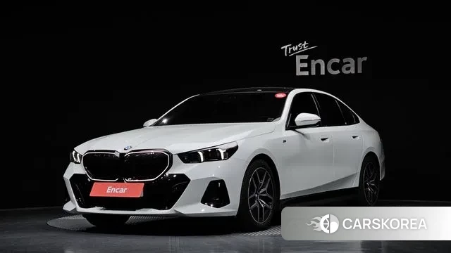 BMW 5 Series (G60) 2024 Белый из Кореи