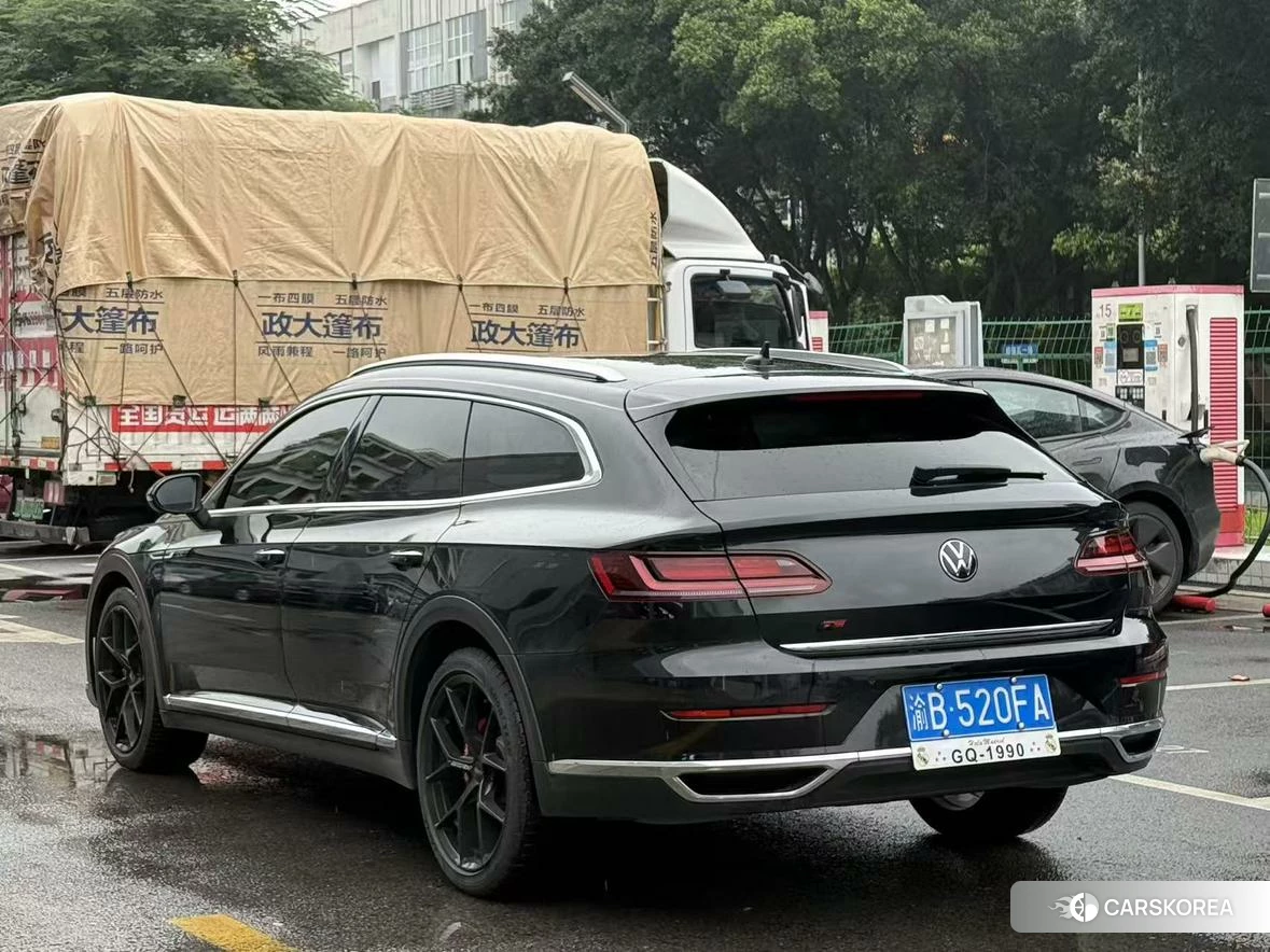 Volkswagen CC 2020 Черный из Китая