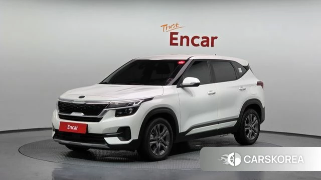 Kia Seltos 2021 Белый из Кореи