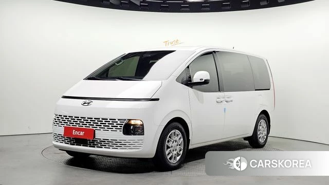Hyundai Staria 2022 Белый из Кореи