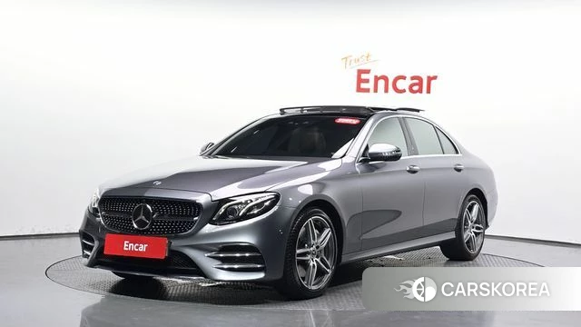 Mercedes-Benz E-Class W213 2020 Серый из Кореи