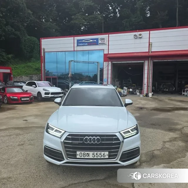 Audi Q5 (FY) 2020 Белый из Кореи