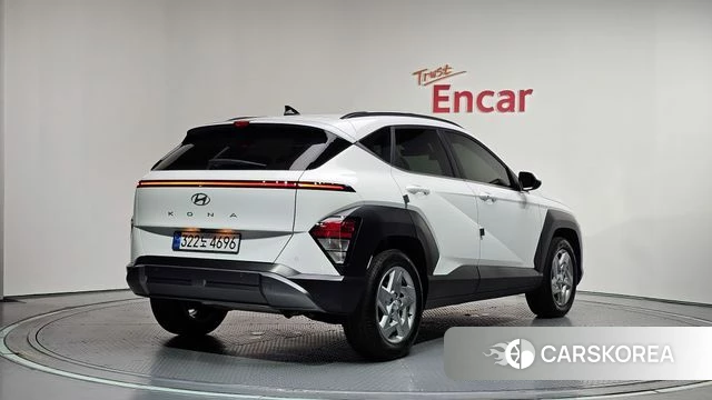 Hyundai Kona Hybrid (SX2) 2023 Белый из Кореи