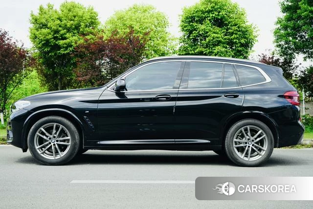 BMW X3 2021 Черный из Китая
