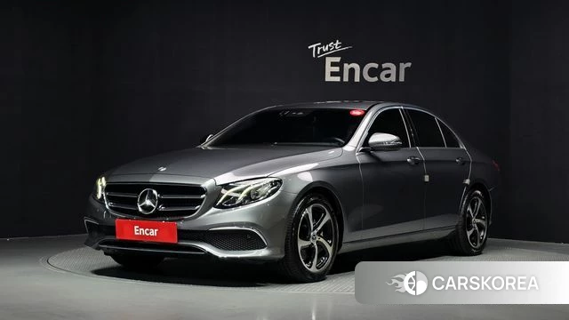 Mercedes-Benz E-Class W213 2019 Серый из Кореи