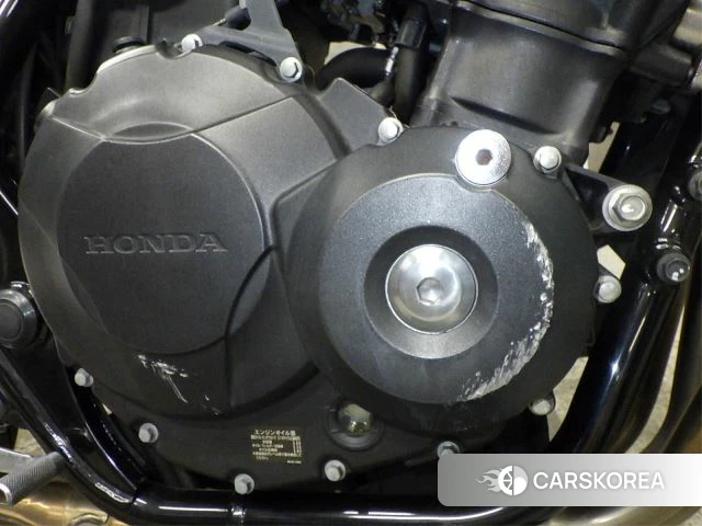 Engine photo
