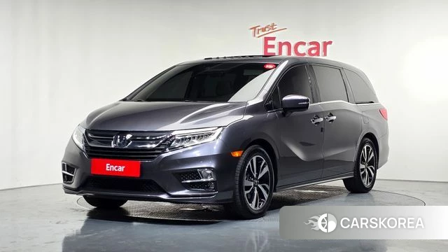 Honda Odyssey 2018 Серый из Кореи